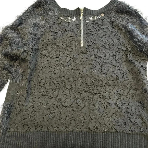 New Fuzzy XOXO black on black sweater size L - Picture 5 of 7